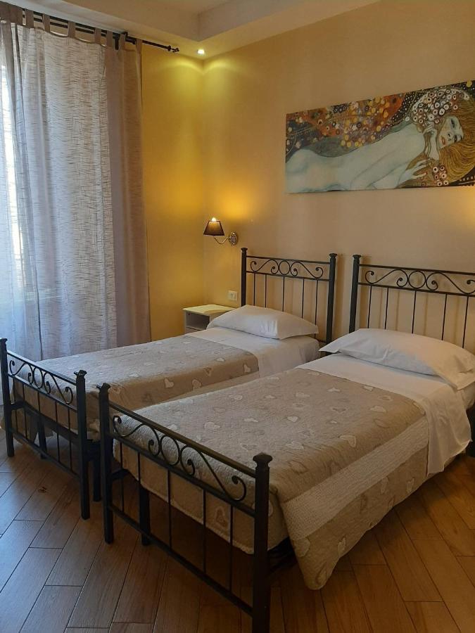 B&B Rome With Love Exteriör bild